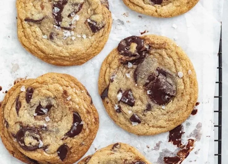 Delicious chewy chocolate chip cookies fresh out of the oven.