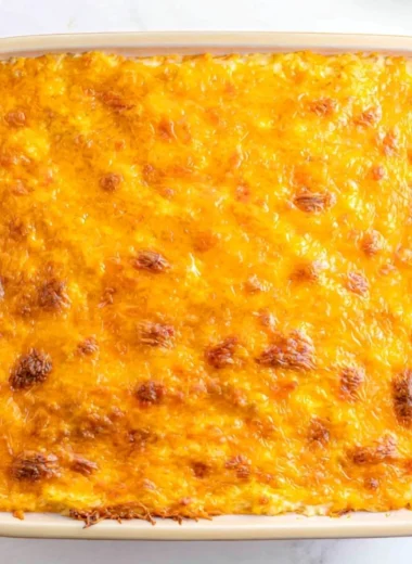Easy 5-ingredient Shepherd's Pie ready to serve, featuring meat and mashed potatoes.