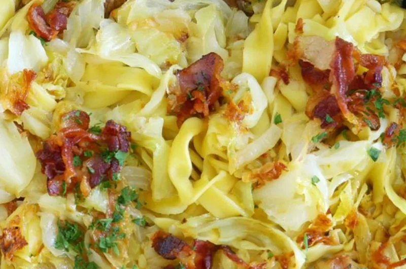 A plate of Polish Haluski with noodles, cabbage, and onions